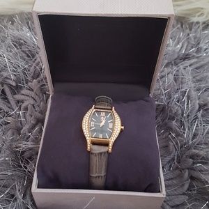 JENNIFER LOPEZ WATCH